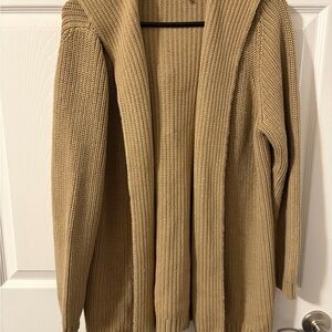 Daisy Fuentes Tan Knit Sweater